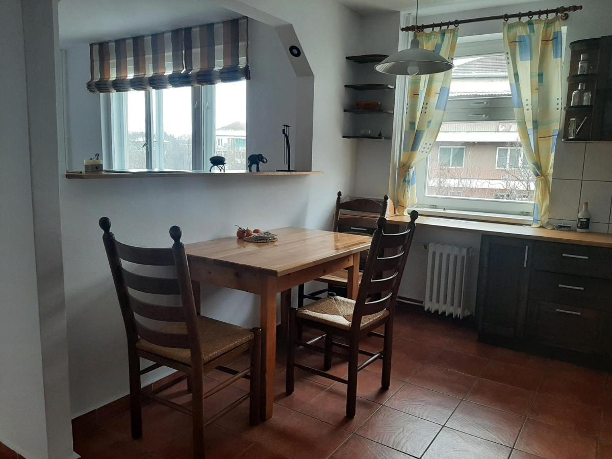 Appartement Hyggelig à Oradea Extérieur photo